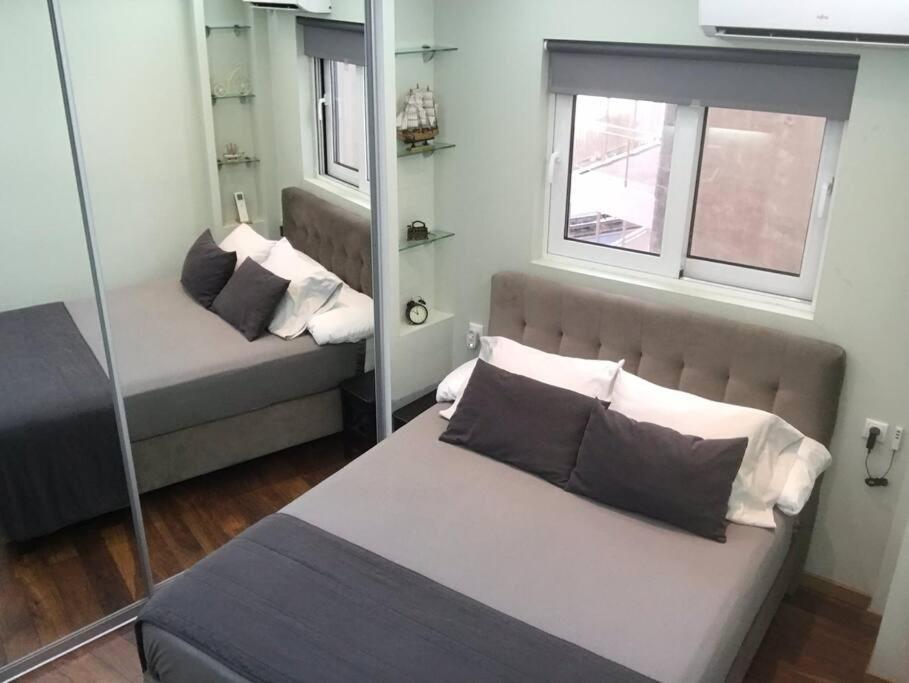 Finer Things Flisvos Beach Condo In Palaio Faliro Athen Exterior foto